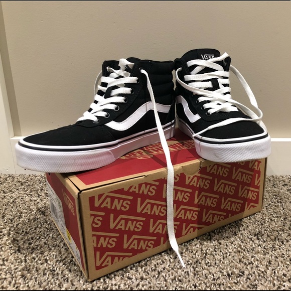 Vans Shoes - Black and White Vans